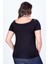 Yırtmaçlı Karmen Yaka Tişört 6