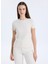 Yuvarlak Yaka Düz Beyaz Kadın T-Shirt LV044C216GPAS 3