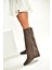 V380526402 Kahverengi Süet Düz Taban Fermuar Detaylı Kadın Çizme 4