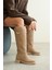 Kadın Nantes Düz Tabanlı Tokalı Çizme - Vizon 1
