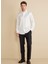 Slim Fit Klasik Yaka Beyaz Erkek Gömlek BBFW25MSH020 3