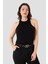 Kadın Pamuklu Fitilli Görünümlü Halter Yaka Basic Siyah Atlet 1