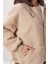 Oversize Kapüşonlu Kontrast Peluş Mont LFG0172 Bej 5