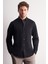 Siyah Düğmeli Yaka Kendinden Desenli Örme Uzun Kol Performans Ürün Slim Fit %100 Pamuk Gömlek 1004255272 2