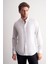 Beyaz Düğmeli Yaka Örme Uzun Kol Performans Ürün Slim Fit Esnek Gömlek 1004255270 1