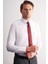 Beyaz Klasik Yaka Uzun Kol Cepsiz Slim Fit Basic Pamuklu Gömlek 1004255057 4