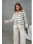 Kadın Gri Üstü Çizgili V Yakalı Alt-Üst Triko Takım 26051 3