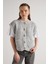 Kadın Gri Saç Örgü Düğme Detaylı Triko Yelek 5584 1