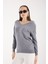 Kadın Gri Simli Kumaş Detaylı V Yaka Triko Bluz 5