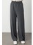 Geniş Paça Beli Lastikli Gri Triko Jogger Pantolon 2