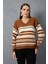 Kadın Taba Çizgili V Yaka Şönil Kadife Triko Kazak 4