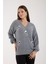 Kadın Gri Sakal Iplik Balon Kollu Boncuk Nakışlı V Yaka Triko Kazak 5