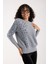 Kadın Gri Sakal Iplik Boncuk Nakışlı Bisiklet Yaka Triko Bluz 1