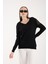 Kadın Siyah Simli Kumaş Detaylı V Yaka Triko Bluz 3