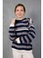 Kadın Laci-Gri Çizgili Şönil Kadife Bisiklet Yaka Omuzda Düğme Detaylı Triko Kazak 1