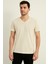 Erkek Krem Rengi V Yaka Basic Tişört 2398 4