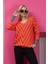 Turuncu Çizgili V Yaka Kadın Kazak 2