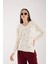 Kadın Ekru Elit Viskon Kumaş Taş Detaylı Sim Biyeli Yan Yırtmaçlı V Yaka Triko Bluz 4