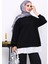 Siyah Pilise Detaylı Bisiklet Yaka Sweatshirt 1