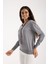 Kadın Gri Elit Viskon Kumaş Kontrast Şeritli Bisiklet Yaka Triko Bluz 1