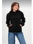 Kadın Peluş Kumoş Kanguru Cepli Kapüşonlu Rahat Kalıp Standart Sweatshirt 1