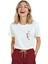 Kadın Beyaz Relaxed Fit %100 Pamuk Tişört – Kırmızı Pelerinli Doodle Kız Baskılı 5
