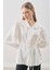 Nakışlı Geniş Yaka Gömlek Ekru 6