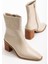Bej Kadın Kalın Topuklu Bot Rugan Küt Burun Yüzüdüz 1