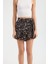 Kadın Kemer Detaylı Çiçek Desenli Yüksek Bel Şort Siyah 11