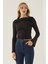 Kadın Drape Detaylı Top Siyah 12