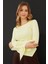 Drapeli Kayık Yaka Kolları Yırtmaç Detaylı Bluz 3