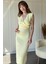 Drapeli Aksesuarlı Sarı Midi Elbise 1