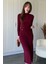 Aksesuar Detaylı Boyunlu Midi Bordo Elbise 2