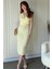Drapeli Aksesuarlı Sarı Midi Elbise 5