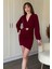 Balon Uzun Kollu Aksesuar Detaylı Kemerli Mini V Yaka Bordo Elbise 8