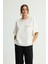 Cepleri ve Yakası Taşlı Tişört Kemik 175L9677000 1