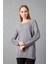 Kadın Gri Reglan Kol Simli Detaylı Yuvarlak Yaka Triko Bluz 4