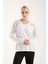 Kadın Beyaz Omuzları Taş Detaylı V Yaka Triko Bluz 3