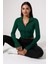 Kadın Yeşil Uzun Kol Fermuarlı Parmak Geçme Detaylı Dik Yaka Crop Top Bluz 1