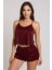Kadın Bordo Asimetrik Sırt Dekolte Detaylı Şık Şortlu Gecelik Takım – Modern, Konforlu ve Günlük Kombinlere Uygun 2