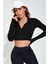 Kadın Siyah Uzun Kol Fermuarlı Parmak Geçme Detaylı Dik Yaka Crop Top Bluz 4