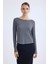 Kayık Yaka Uzun Kol Bluz 1