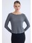 Kayık Yaka Uzun Kol Bluz 3