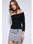 Siyah Açık Omuz Detaylı Top 3