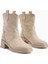 Anica Bej Süet Nakışlı Kadın Bot 4
