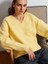 10645 V Yaka Yün Karışımlı Triko Kazak-Koyu Sarı 2