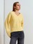 10645 V Yaka Yün Karışımlı Triko Kazak-Koyu Sarı 5
