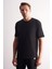 Siyah Bisiklet Yaka Kısa Kol Slim Fit Pamuklu Basic Tişört 1011255106 1