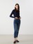 Yeni Sezon Beli Kemerli Mom Fit Kadın Jean Pantolon 1