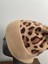 Kadın Yumuşacık Leopar Desenli Akrilik Kumaş Saçaklı Tüylü Bere – Sıcak Tutucu Kışlık Şapka 2
